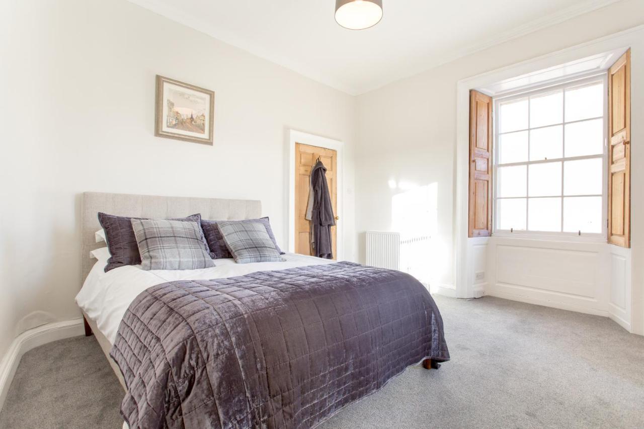 Royal Mile - Old Town Apartment Edimburgo Exterior foto
